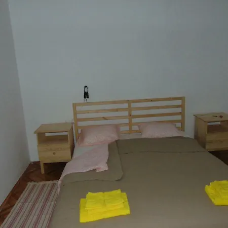 Appartement Sanja *